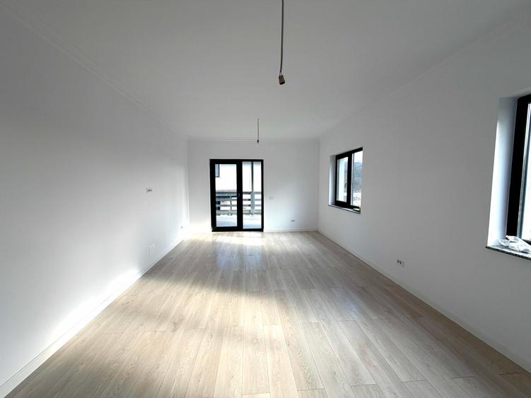 Casa INTABULATA, pregătita pentru mutare, 3 dormitoare + curte generoasă!