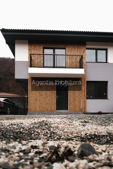 Duplex 4 camere DECOMANDATE, 120 mp utili, 180 mp curte, P+ET+POD - 2