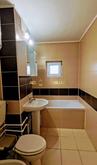 4 Camere de inchiriat | 1 Mai | Metrou | Boiler | Mobilat | Utilat