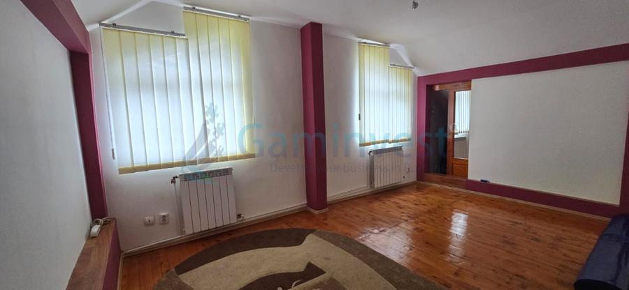 Casa cu dublu front stradal,zona Ecaterina Teodoroiu,Oradea