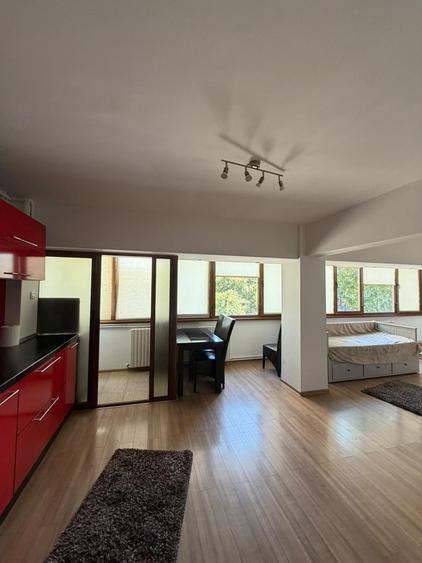 Apartament 3 camere Decomandate Dacia / Mega Image