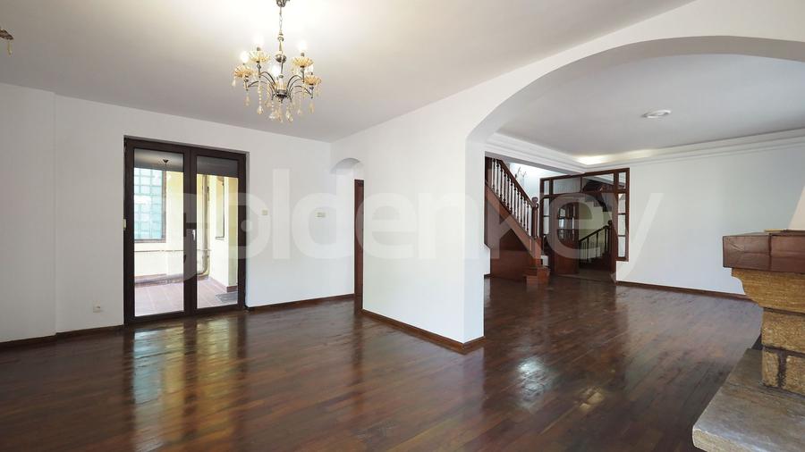 Vila D+P+1+M | 10 camere, 555mpc | Parc Verdi - Lac Floreasca