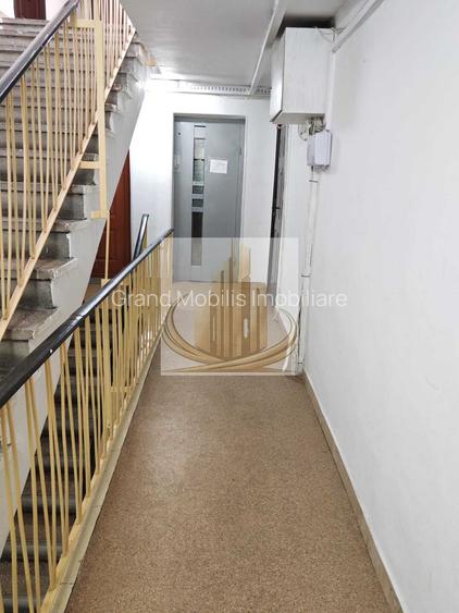 Apartament cu 2 camere, decomandat, Piata Sudului