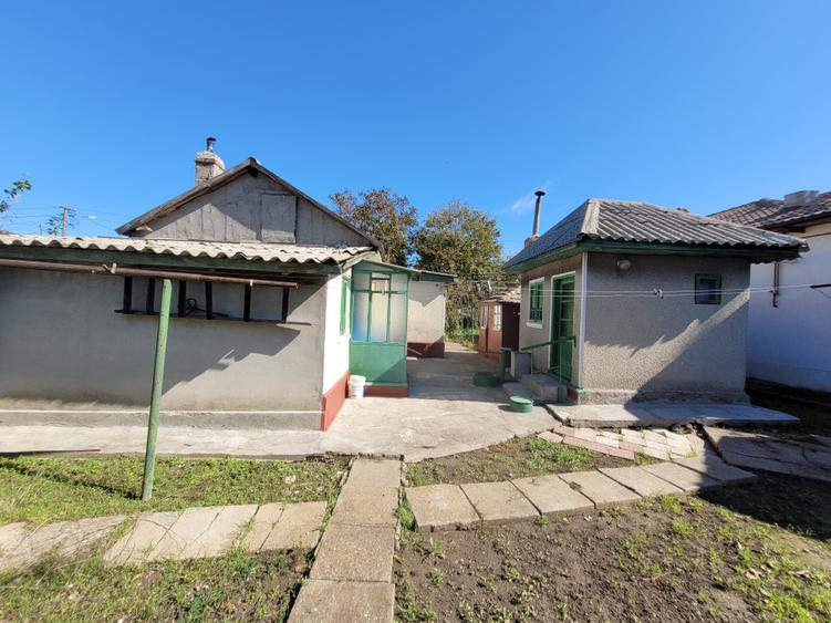 Techirghiol - casa cu teren 750 mp