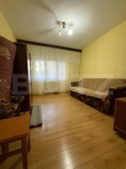 Apartament 2 camere, decomandat, zona Racadau