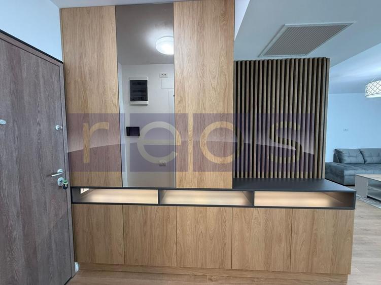 INCHIRIERE 3 CAMERE | LUX | MOBILAT SI UTILAT COMPLET | LOC PARCARE
