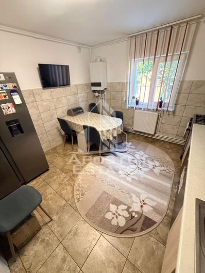 Apartament cu 2 camere de vanzare, etaj intermediar, Lipovei,Timisoara