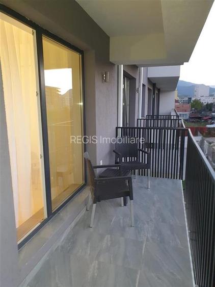 Garsoniera spatioasa 42 mp cu loc de parcare langa Coresi - 11