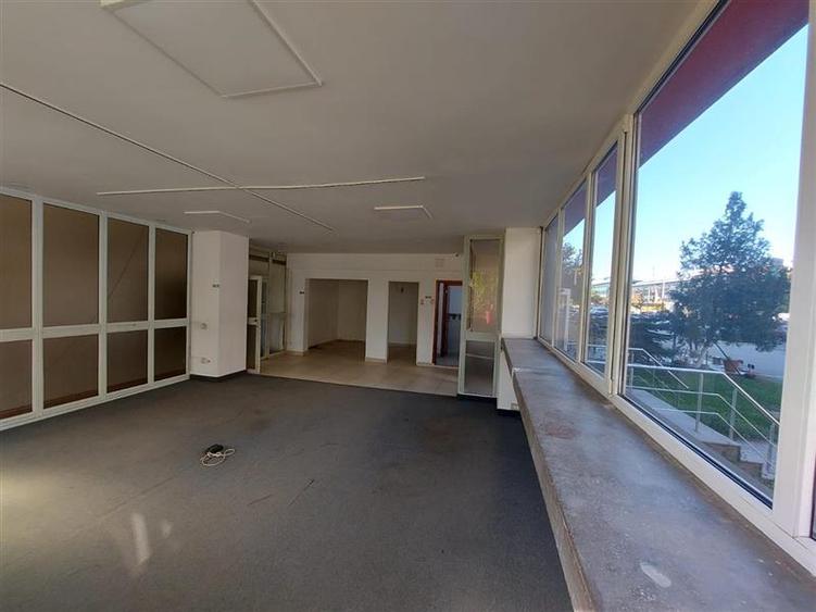 Inchiriere spatii de birouri - Metrou Pipera - de la 129 mp