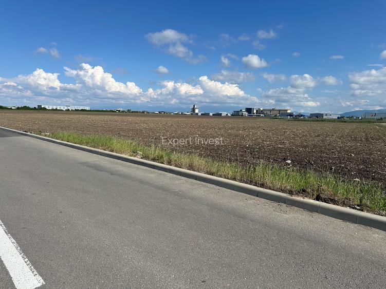 Teren intravilan 9.000 mp cu PUZ * Zona Industriala Vest Sibiu - 2