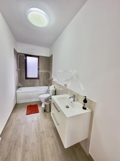 4 Camere Decomandat Mobilat Utilat Pod Constanta
