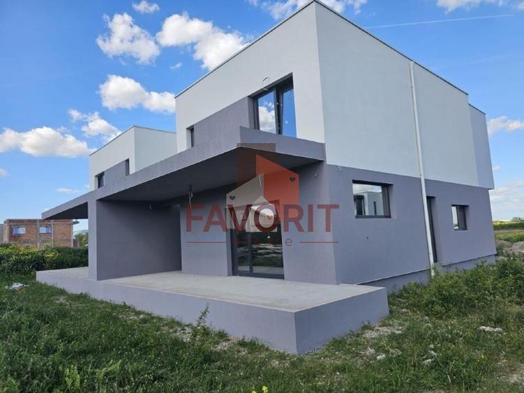 Duplex | Parter + Etaj | Toate utilitatile | Curte generoasa | Garaj |