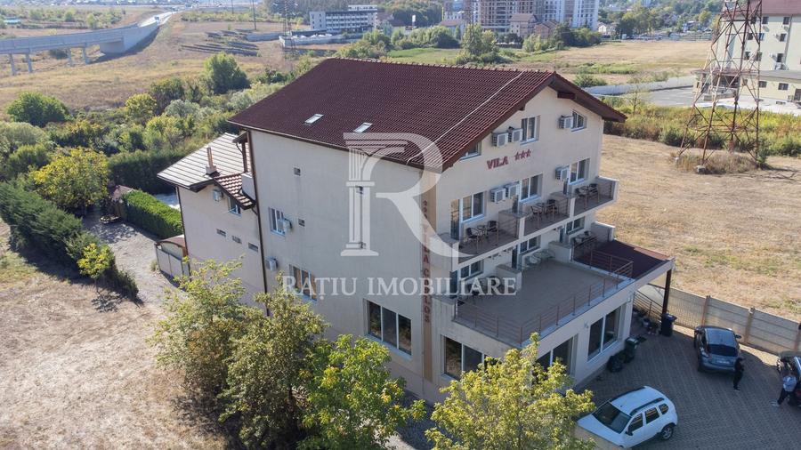 Pensiune 3 stele de vânzare | 18 camere | Băile Felix