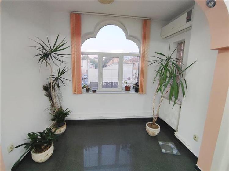 Inchiriere vila zona Stefan cel mare - Tunari - 6