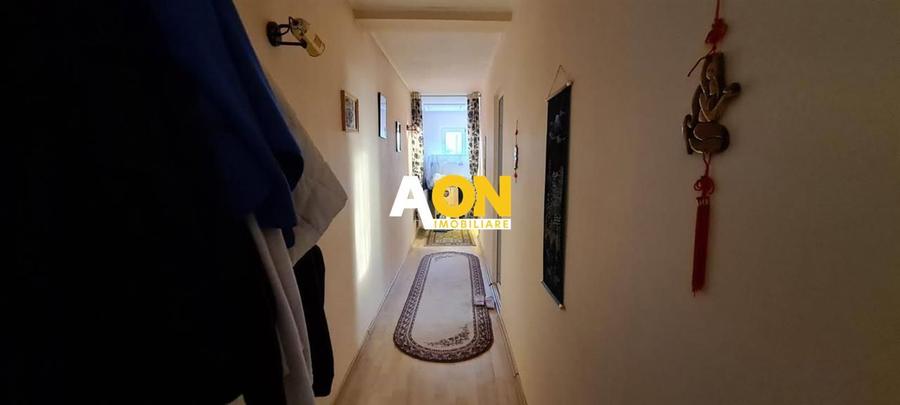 Casa de vanzare 5 camere 320 mp teren Centru zona Prefecturii