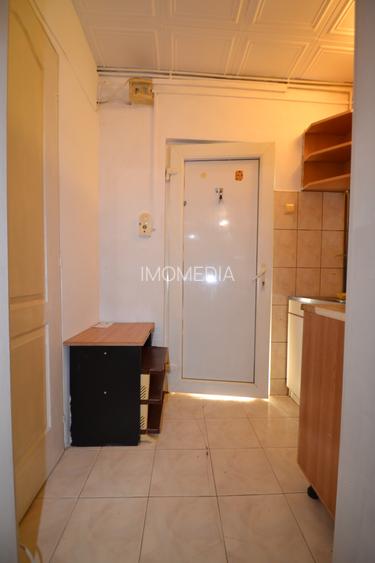 garsoniera zona Modern, 21 mp, 250 euro - 6