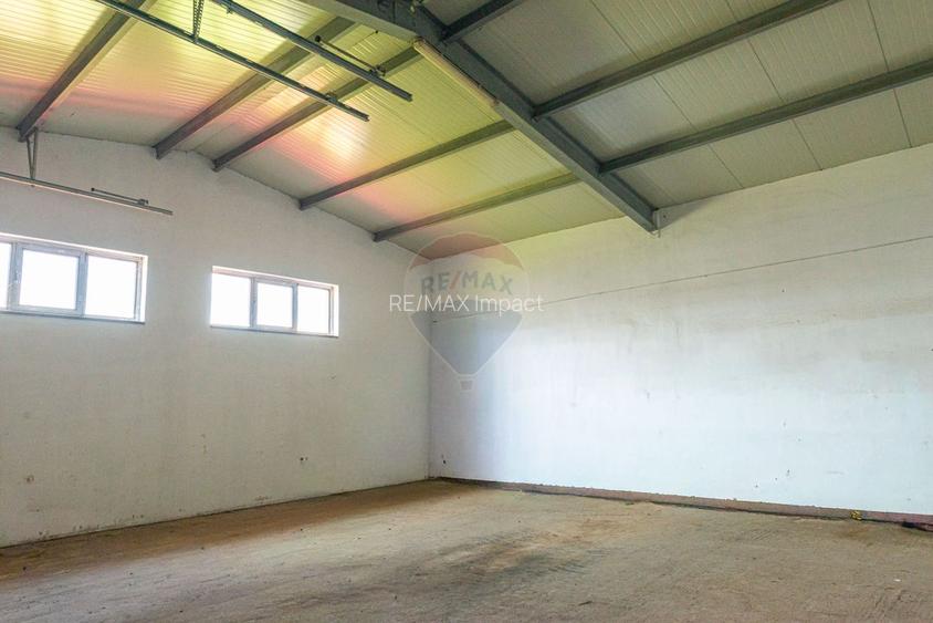 De vanzare casa+garaj/hala, teren 580mp, ideala pentru business - 14