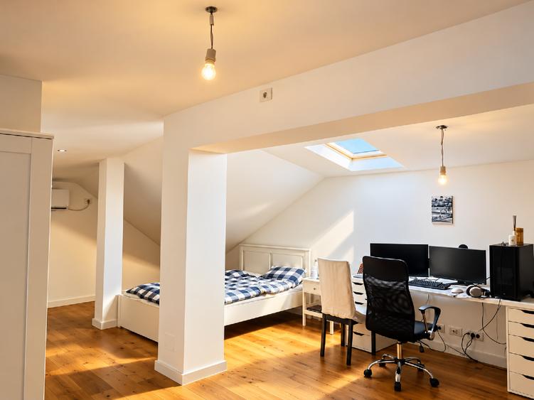 Casă P+1+mansarda · 4 camere · 180 mp · Otopeni