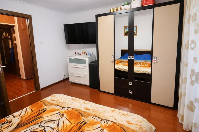 🙋Cora Bratianu 🔸 3 Camere 77m² Mobilat Utilat Izolat Centrala pe Gaze Rulouri