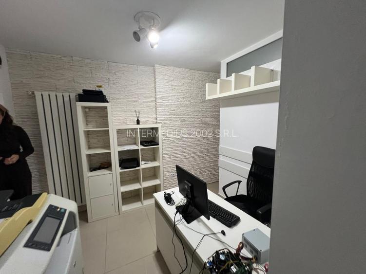 Apartament 3 camere, garaj si boxa - zona Centrala-Prefectura - 9
