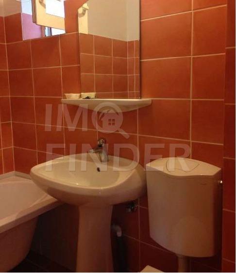 Garsonieră de închiriat în vila zona UMF / Hasdeu