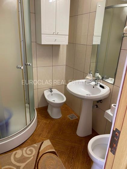 Casa 4 camere - Ovidiu - 130.000 euro negociabil (cod E11+E12) - 18