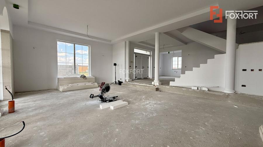 Casa de vanzare 5 camere si teren de 950 mp - Mosnita Noua - 6
