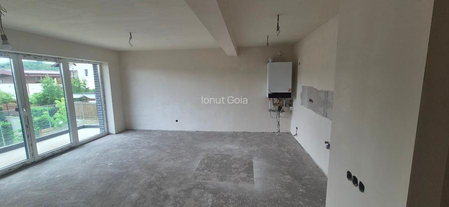 APARTAMENT CU GRADINA IN VILA CU DOUA APARTAMENTE - 14
