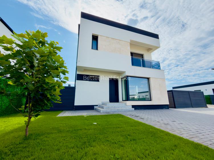 Casă de vânzare 4 Camere | P+1 Individuală | Ansamblu -476 mp, Asfalt - La cheie - 2