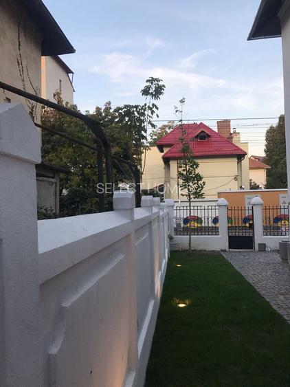 Vila renovata cu 8 camere si curte proprie de inchiriat *Aviatorilor* - 67