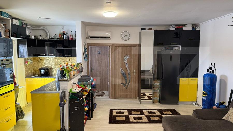 Casa parter 100 mp utili, teren 880 mp, toate utilitatile, Carcea