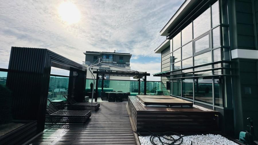 PENTHOUSE EXCLUSIVIST | EMERALD RESIDENCES