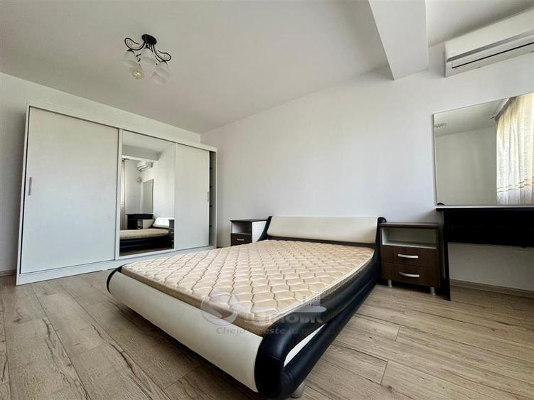 Apartament 3 camere, 76mp, la 2 min de Palas, Parcare inclusă
