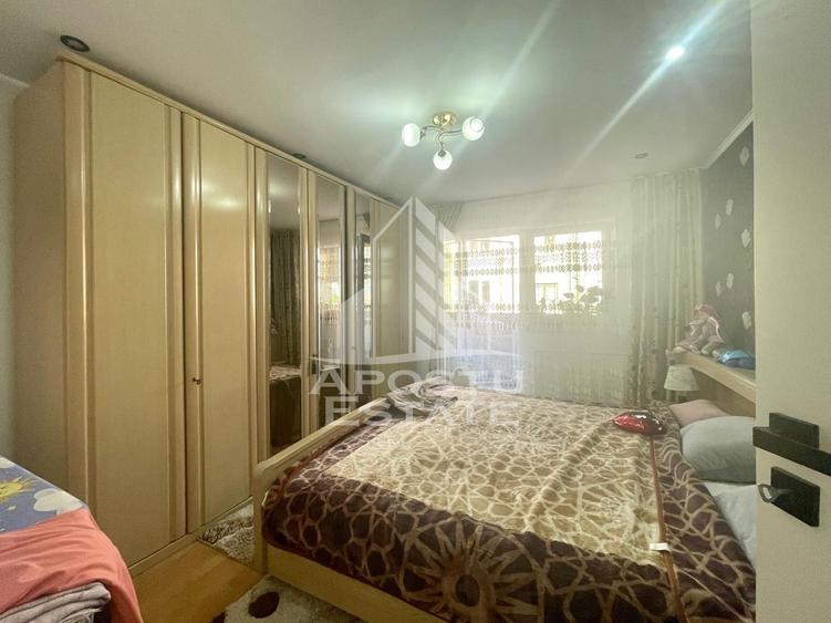 Apartament 3 camere -  zona Uta