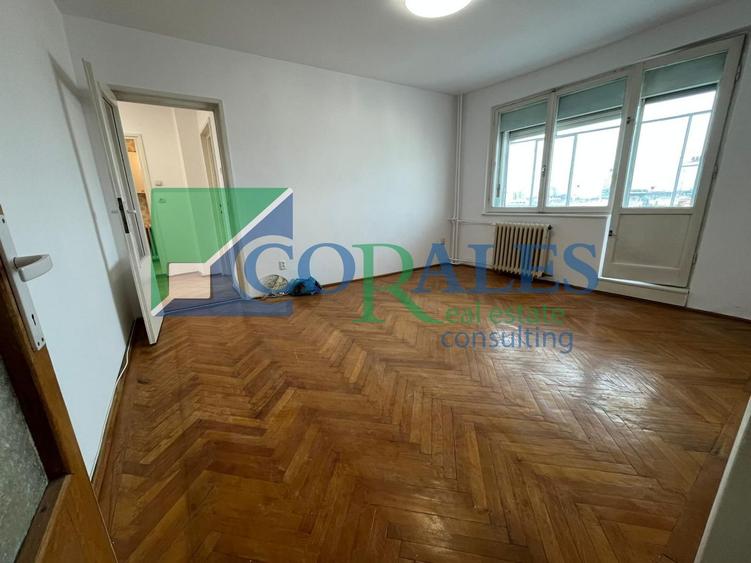 Take Ionescu - 3 camere. Balcon generos. ETAJ intermediar!