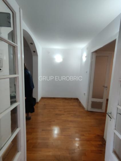 Stefan cel Mare, Parcul Circului,spatiu multifunctional, 2 spatii, - 8
