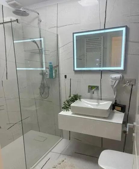 Apartament 2 camere decomandat - zona Libertatii