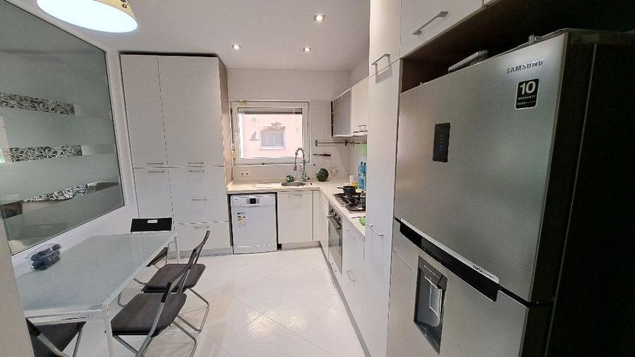 Pipera (Ibiza), 4 camere de inchiriat, p/2, terasa , prima inchiriere, piscina