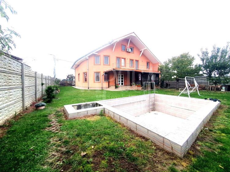 Casa 5 camere de vanzare in Nufarul Oradea, Oradea