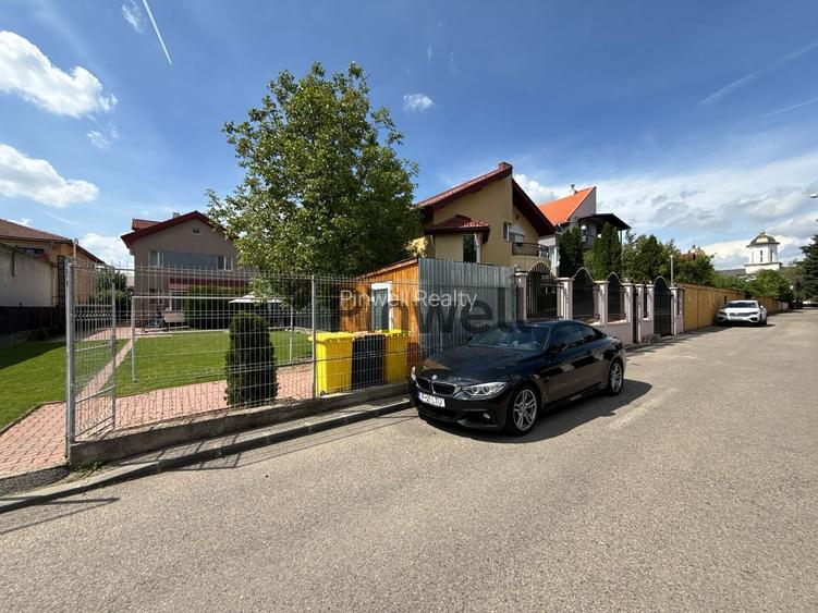 Vila spatioasa| 6 camere| 216 mp | gradina 550 mp| Bd. Pipera - 23