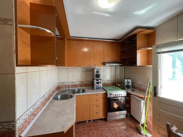 Inchiriere apartament 3 camere, Micro 20, 65 mp, 400 EURO/Luna