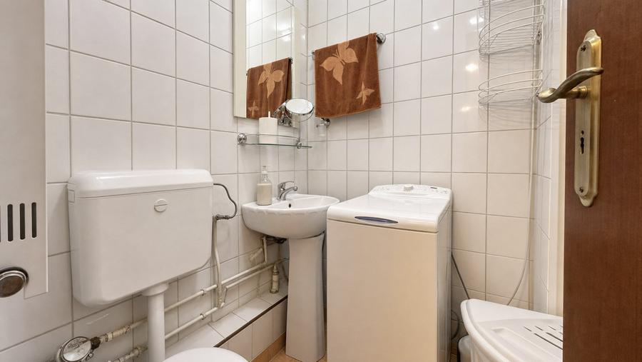 Brancoveanu - apartament cu 3 camere hol H, COMISION 0