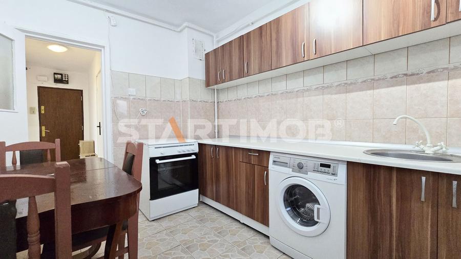 Apartament mobilat 3 camere zona Vlahuta