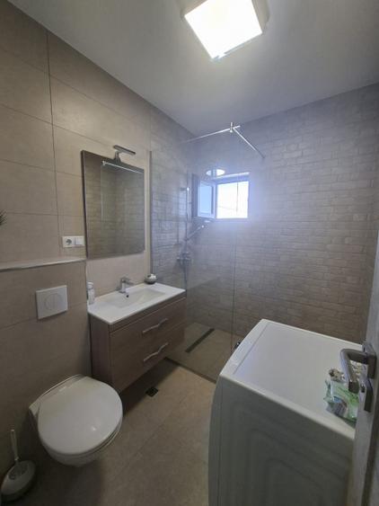 Apartament cu 3 camere de închiriat în Șelimbăr