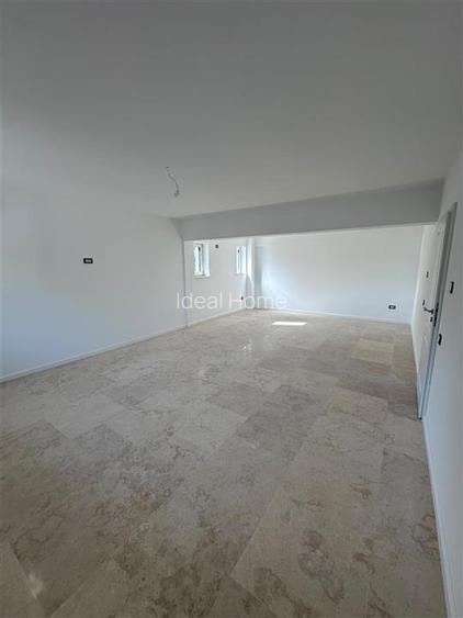 Cladire de inchiriat Zona Galata Plaja Nicolina - 12