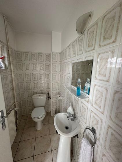 Casă / Vilă cu 5 camere zona Lunei
