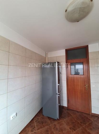 2 Camere // Timpuri Noi // Centrala termica