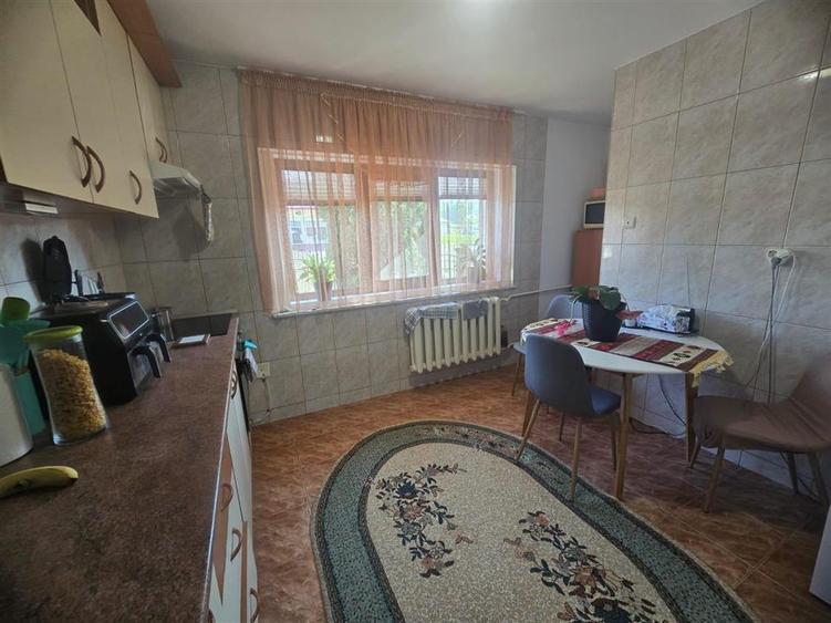Casa in Luncani cu teren 5500 mp