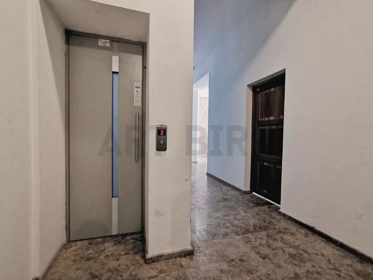 Zero comision, 97mp birou in imobil nou Unirii, depozitare, 3' metrou