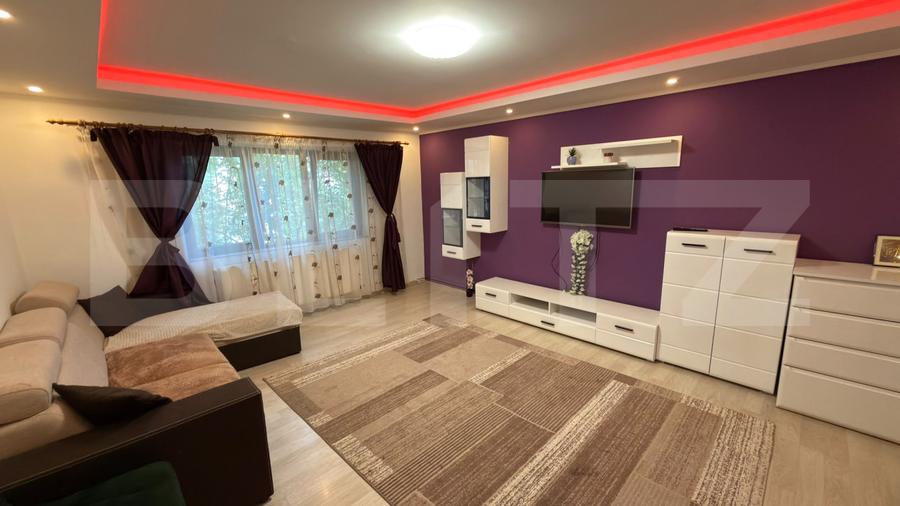 Apartament cu 3 camere, 85 mp, etaj 1, loc de parcare, Str. Ostrovului